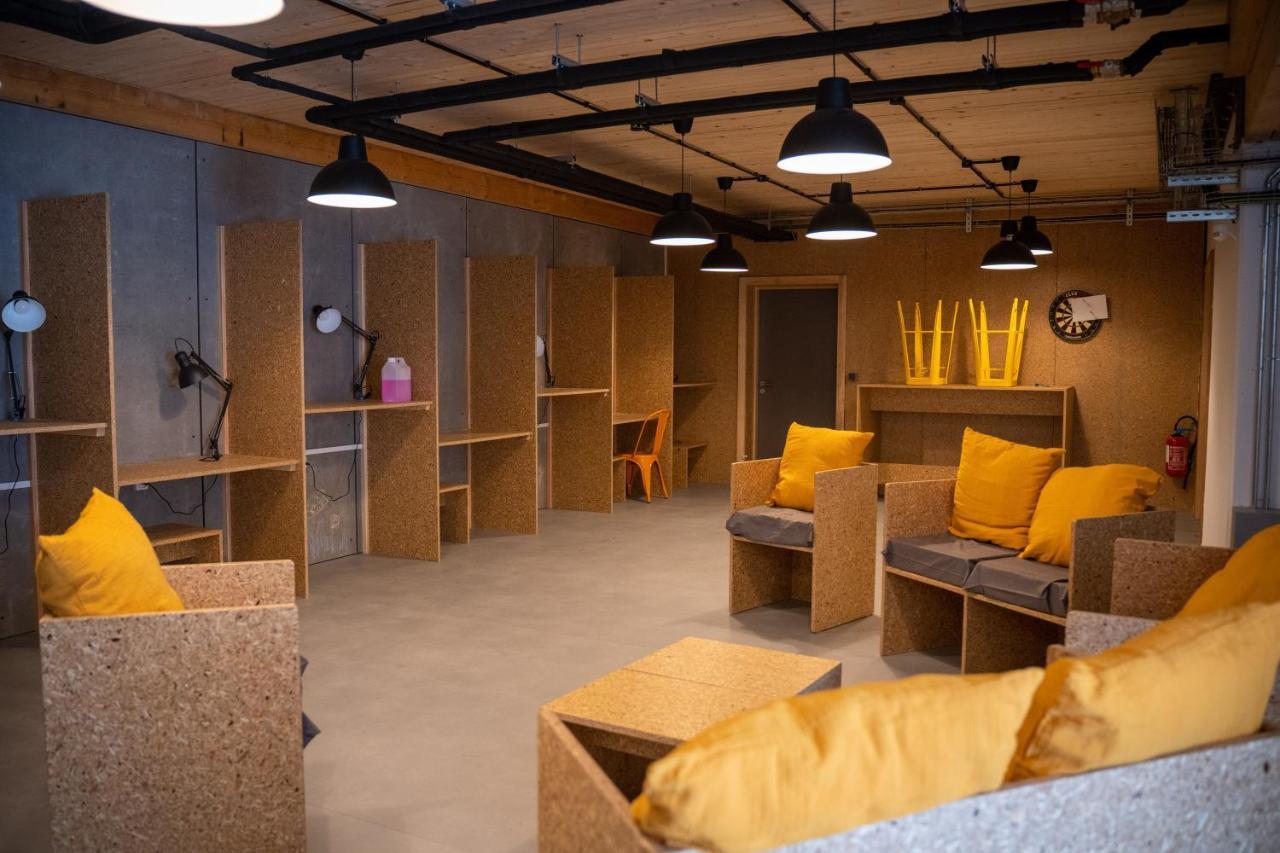 La Colloc Aparthotel Épinal Kültér fotó