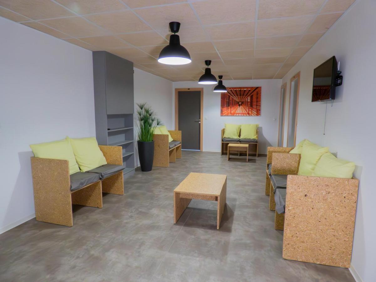 La Colloc Aparthotel Épinal Kültér fotó